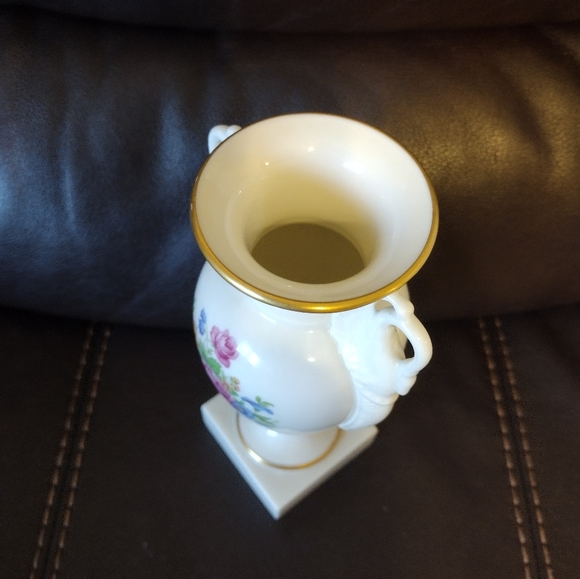 Lenox Rose Empire Vase - Picture 7 of 7